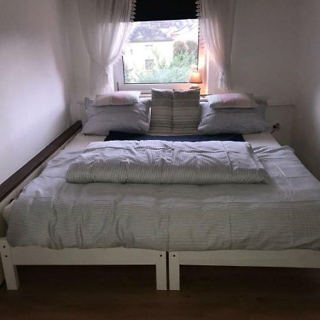 Ferienhaus Loehr Mit Treppenlift Vila Coblença Exterior foto