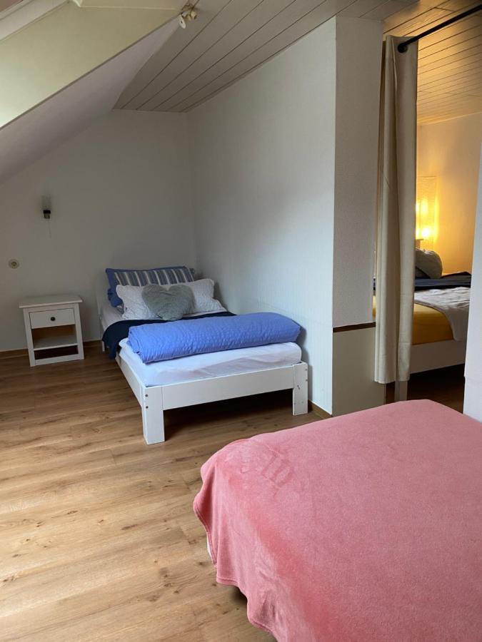 Ferienhaus Loehr Mit Treppenlift Vila Coblença Exterior foto